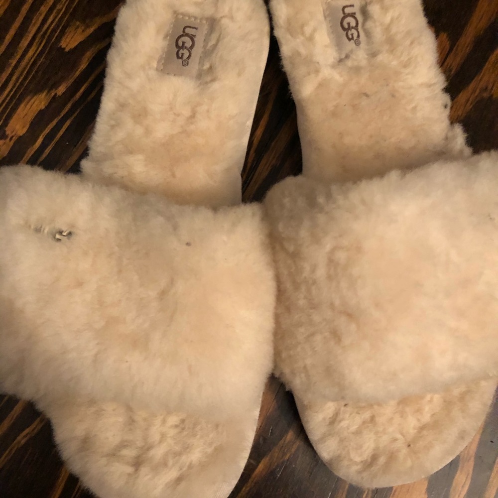 Ugg women’s slippers 7